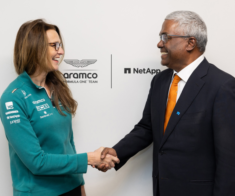 George Kurian shaking hands with Aramco Formula One® Team Member